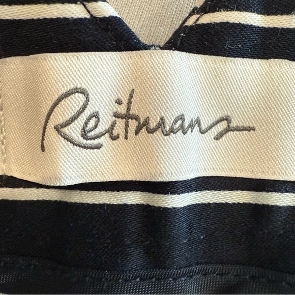 Reitmans Blue and White Pin Stripe Flat Front Shorts with Pockets - Picture 11 of 13